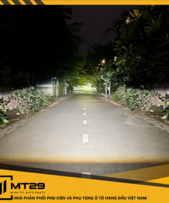 BI LED TITAN CB150 ĐUÔI VẶN 13 Ánh sáng PHA Bi Led Titan CB150 Đuôi Vặn